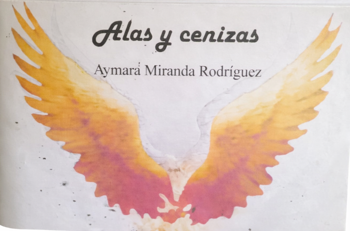 Listo Alas y cenizas, poemario de Aymara Miranda